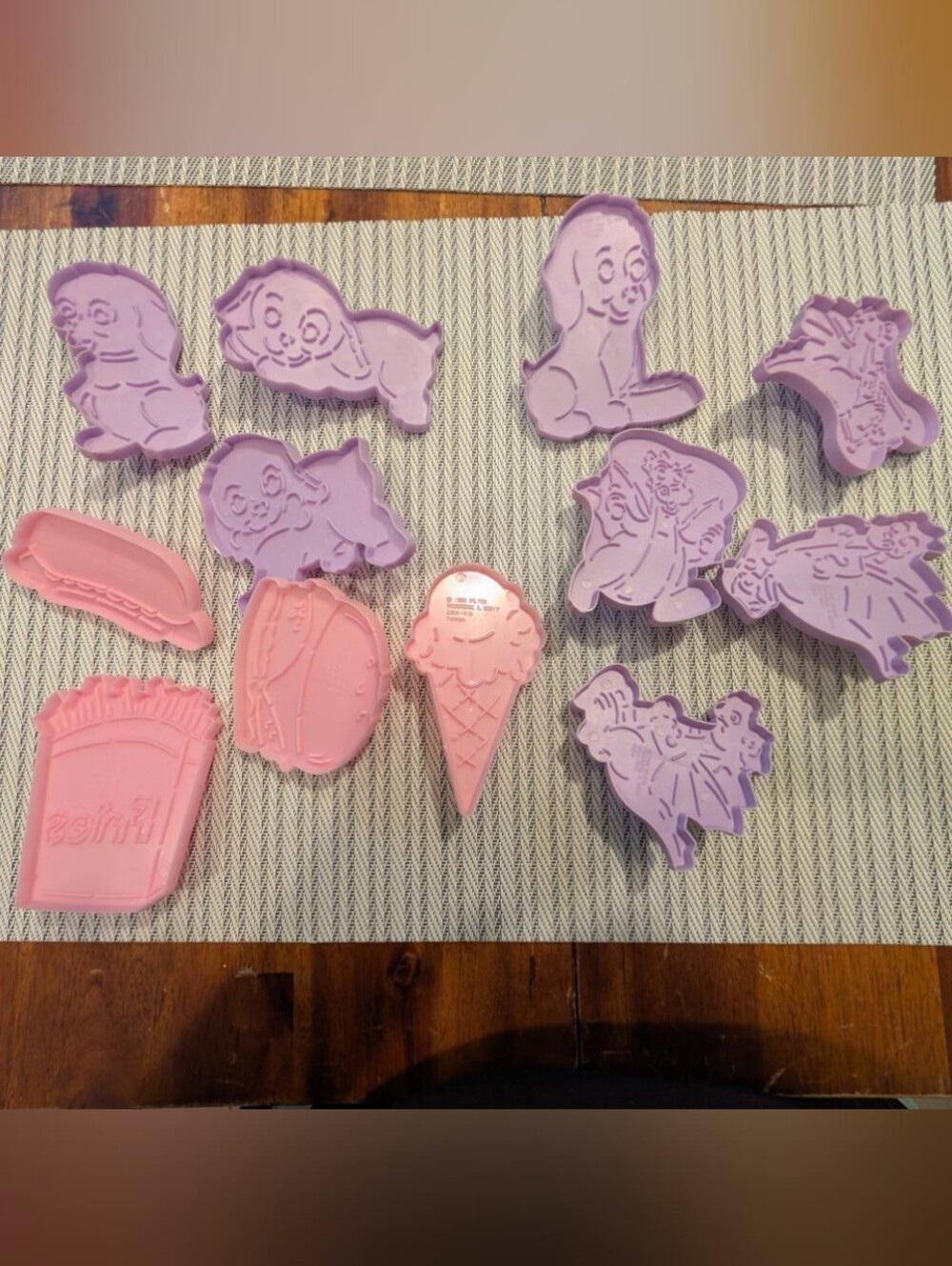 Vintage Wilton Assorted Cookie Cutters 1990s Puppies Fast Food Dinosaurs Bundle